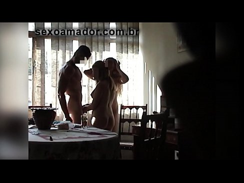 ❤️ Tình dục bạn bè mời một người đàn ông khổng lồ và một ba người với anh ta ️  Khiêu dâm Nga  tại chúng tôi